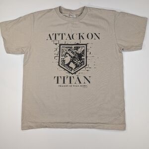 Printstar ATTACK ON TITAN beige cotton, short sleeve T-shirt. Medium.
